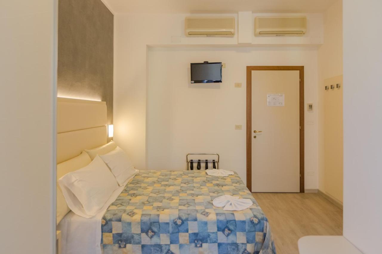 Hotel Bremen Rimini Exteriér fotografie