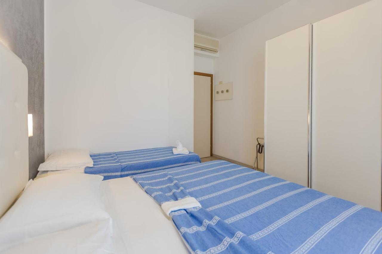 Hotel Bremen Rimini Exteriér fotografie